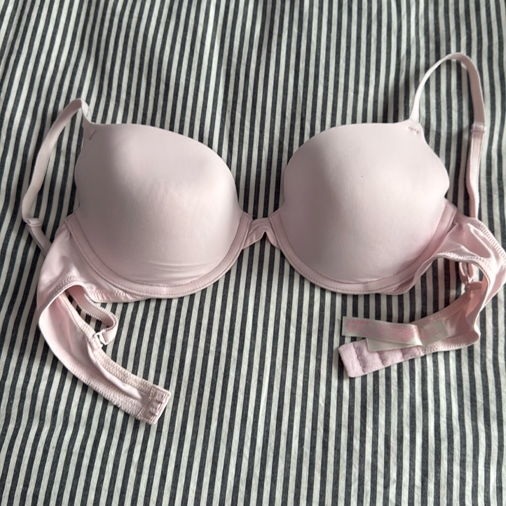Victorias Secret/Pink bra
